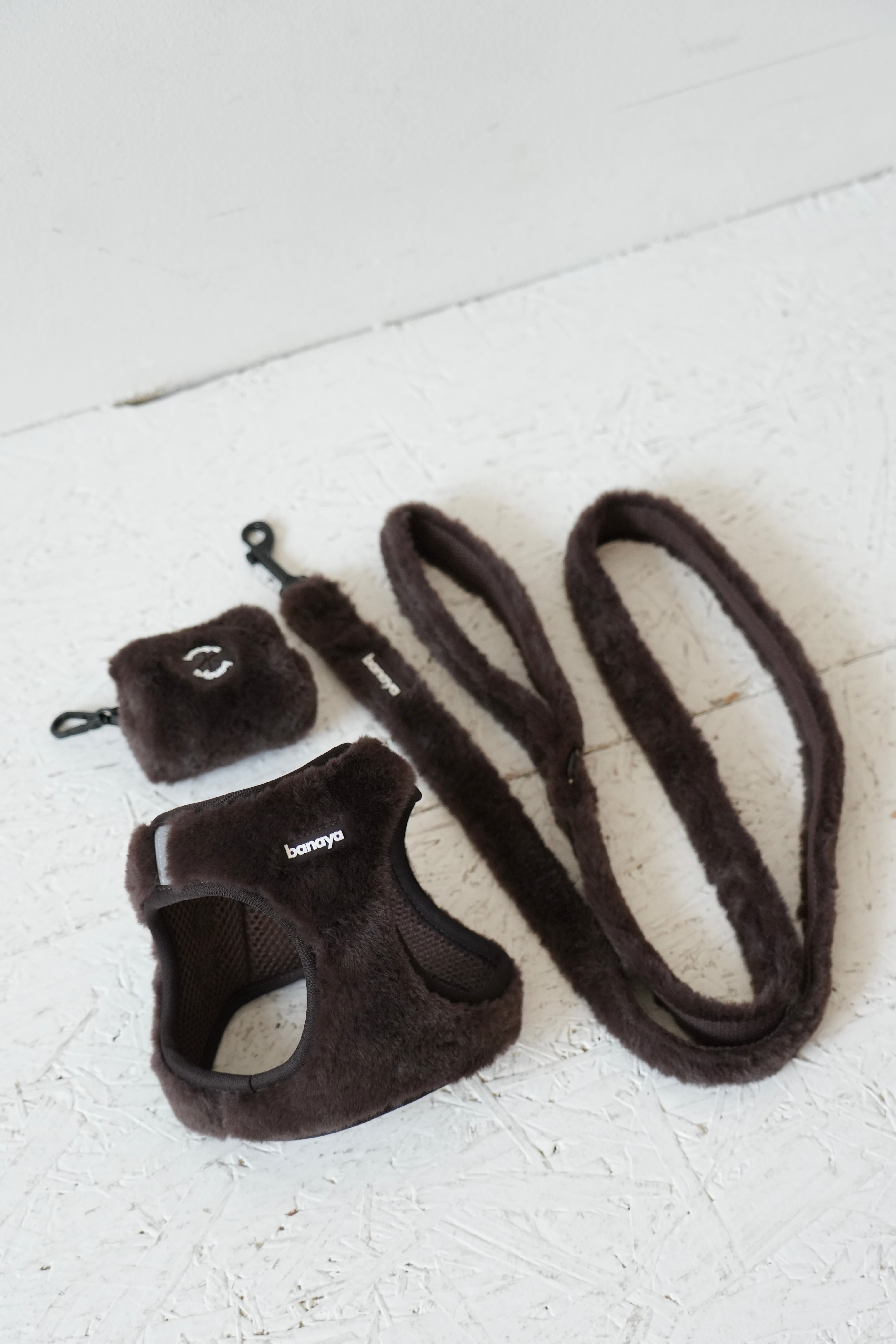 Harnais + Laisse + sac en fourrure