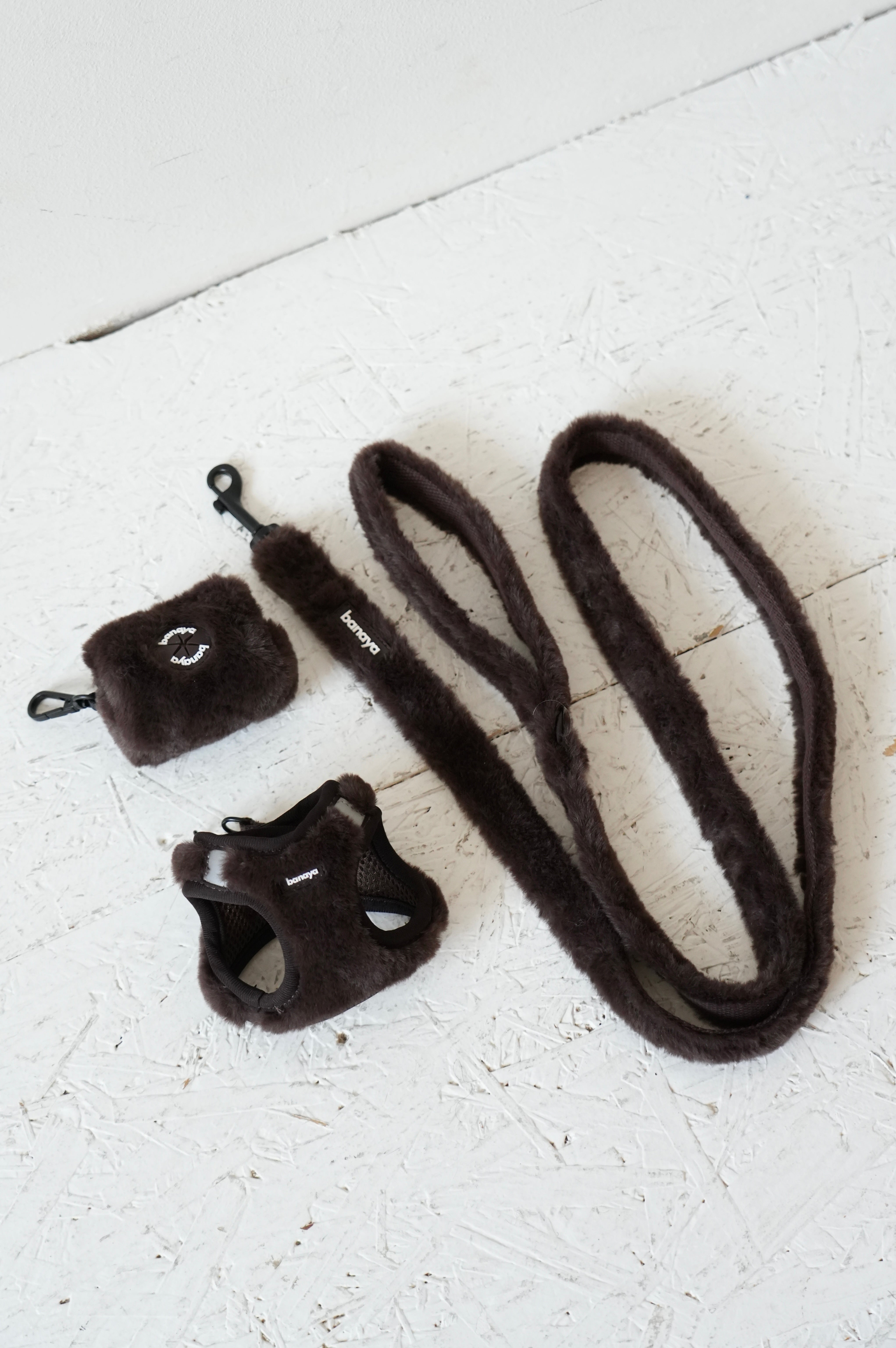 Harnais + Laisse + sac en fourrure