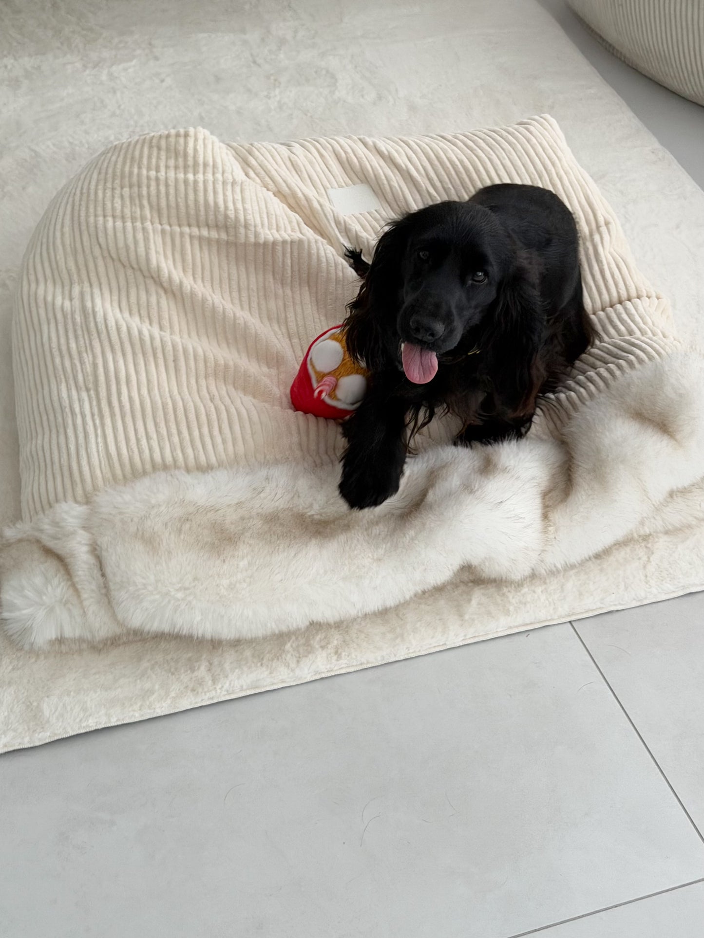 Le Moon – Grotte en Fausse Fourrure Haut de Gamme