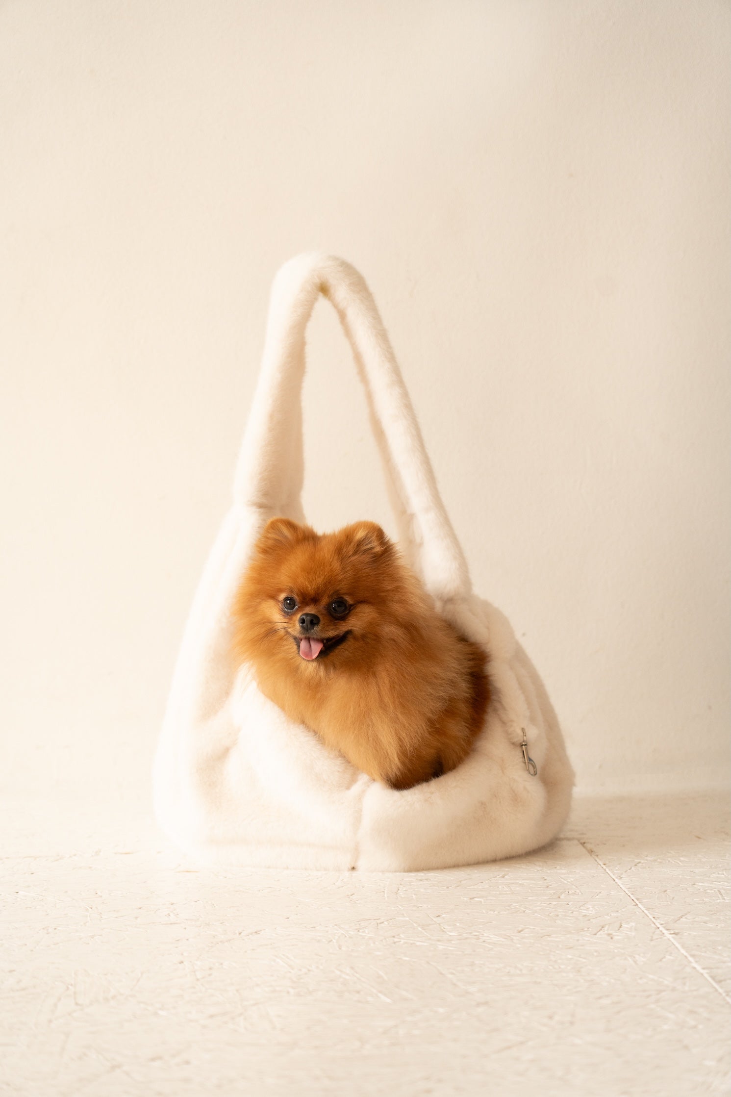 Sac boubou – Fausse Fourrure Blanche
