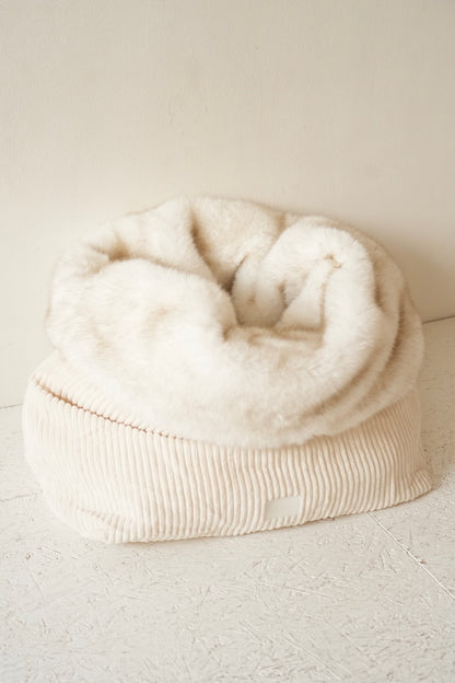 Le Moon – Grotte en Fausse Fourrure Haut de Gamme