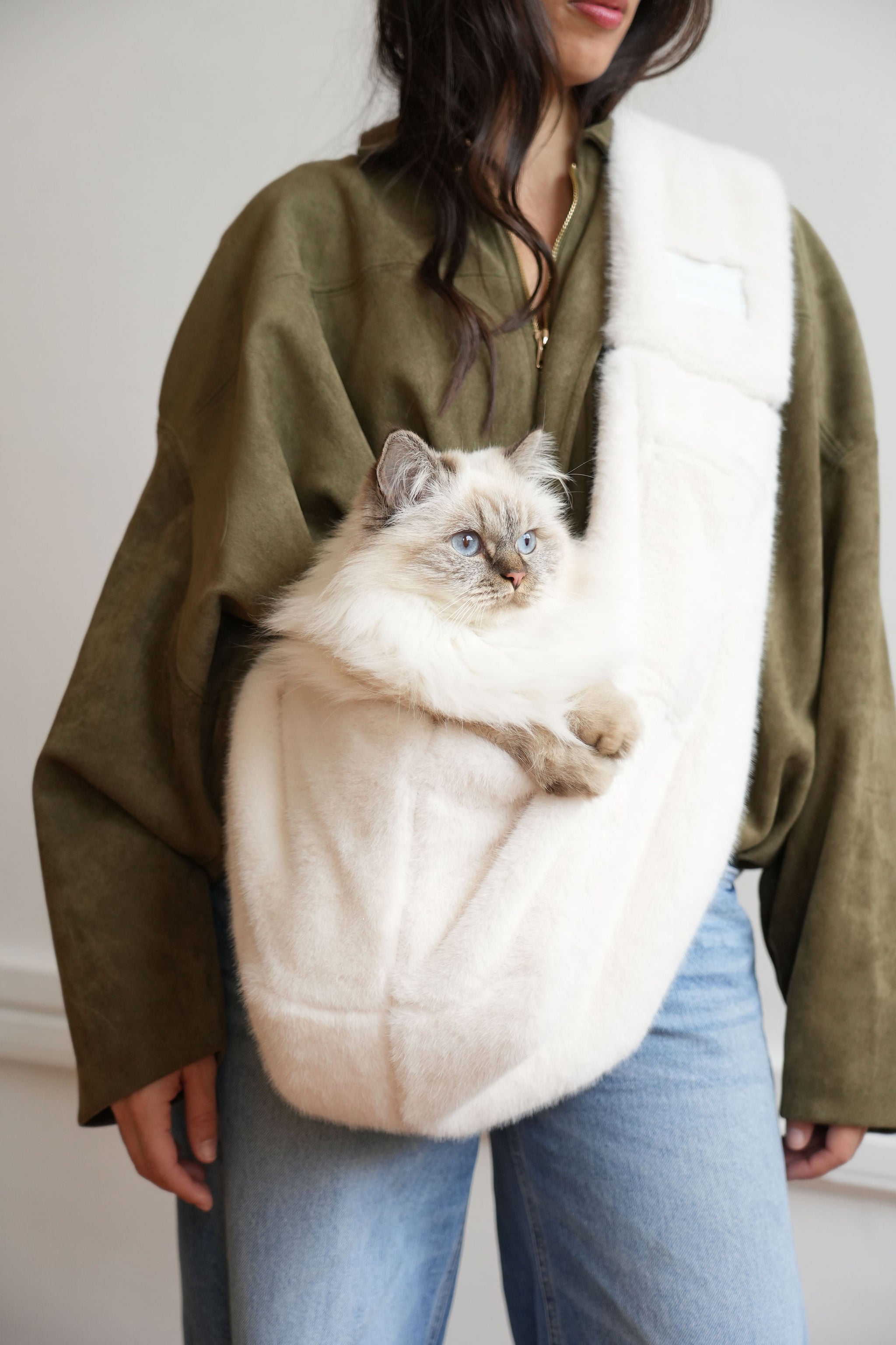 Sac boubou – Fausse Fourrure Blanche