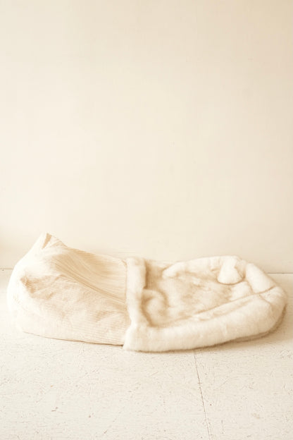 Le Moon – Grotte en Fausse Fourrure Haut de Gamme