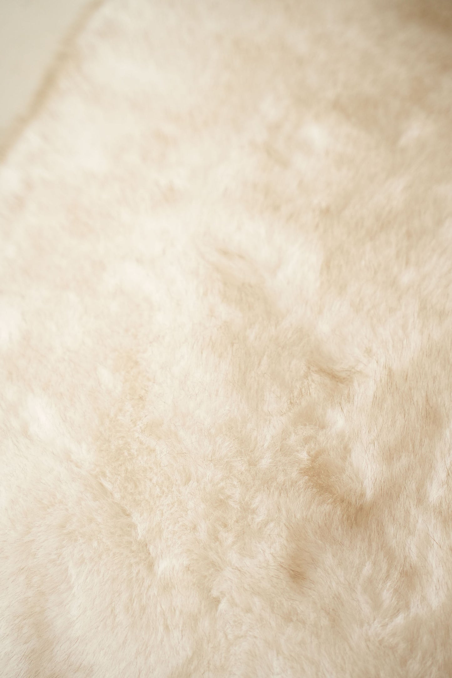 Le Moon – Grotte en Fausse Fourrure Haut de Gamme