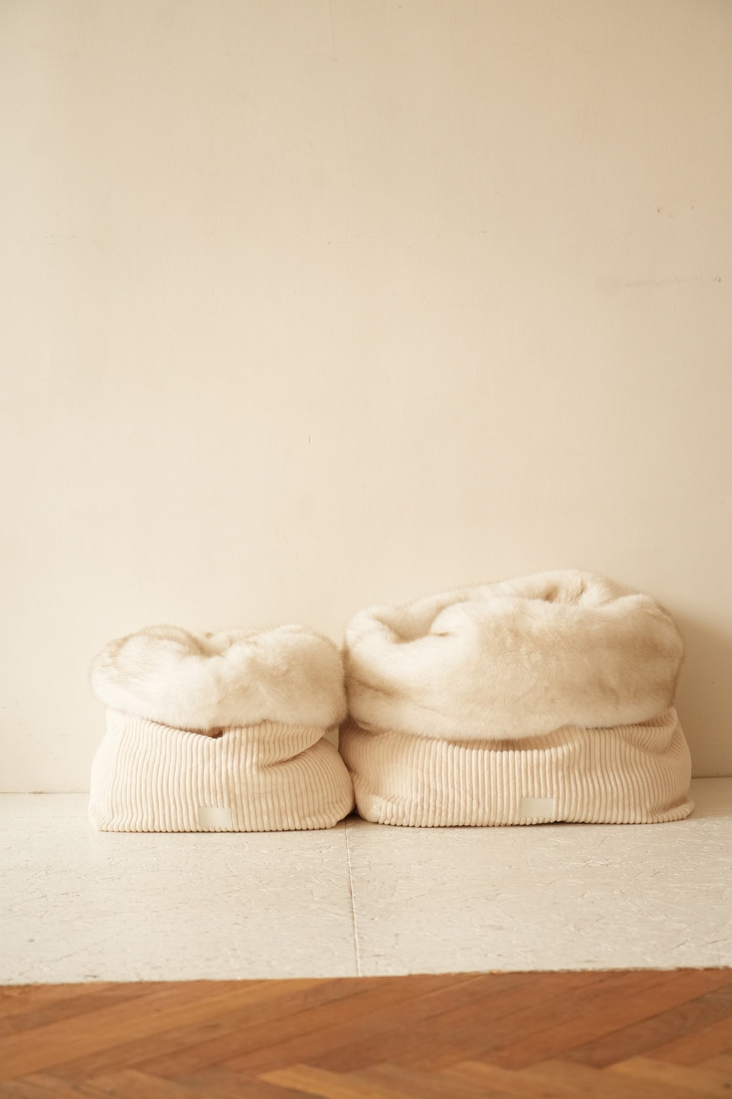 Le Moon – Grotte en Fausse Fourrure Haut de Gamme